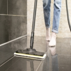 LIMPIADORA A VAPOR KARCHER SC4 EASYFIX